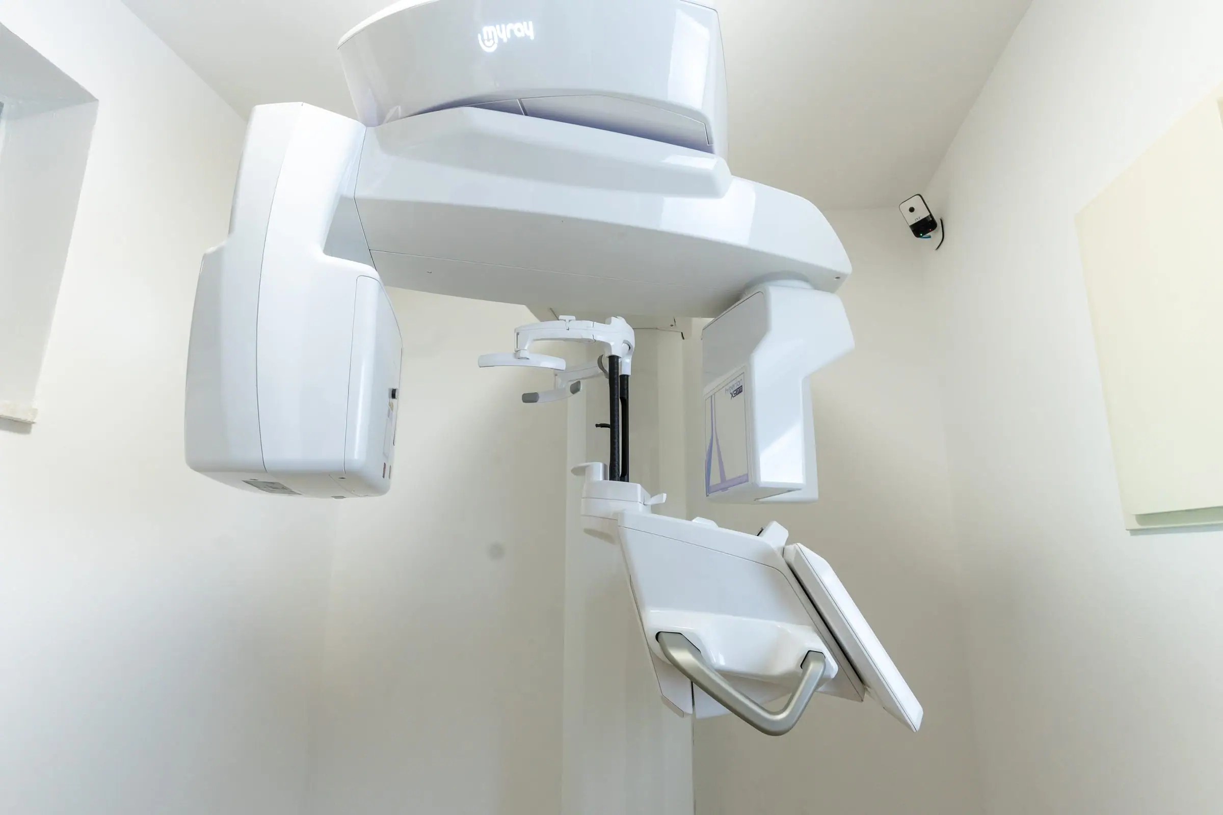 Uređaj za 3D CBCT snimanje zuba i vilice
